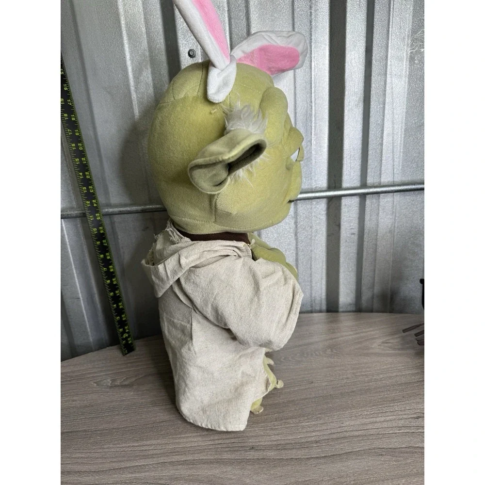 Star Wars Disney Gemmy Yoda 21